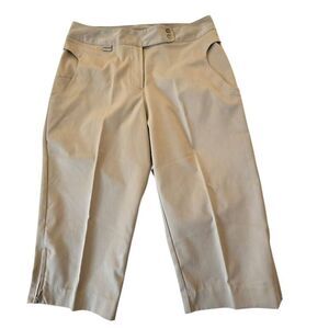 Bette & Court Womens Tan Zip Front Performance Golf Capri Pants Size 6